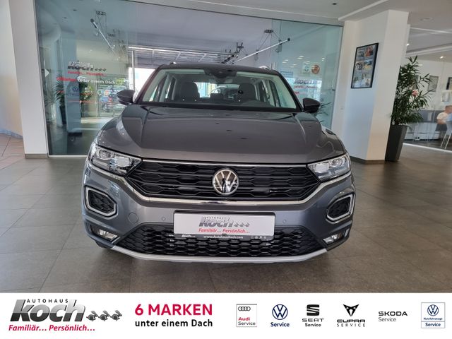 Volkswagen T-ROC Style 1,5 TSI DSG LED NAVI SHZ PDC AHK HK