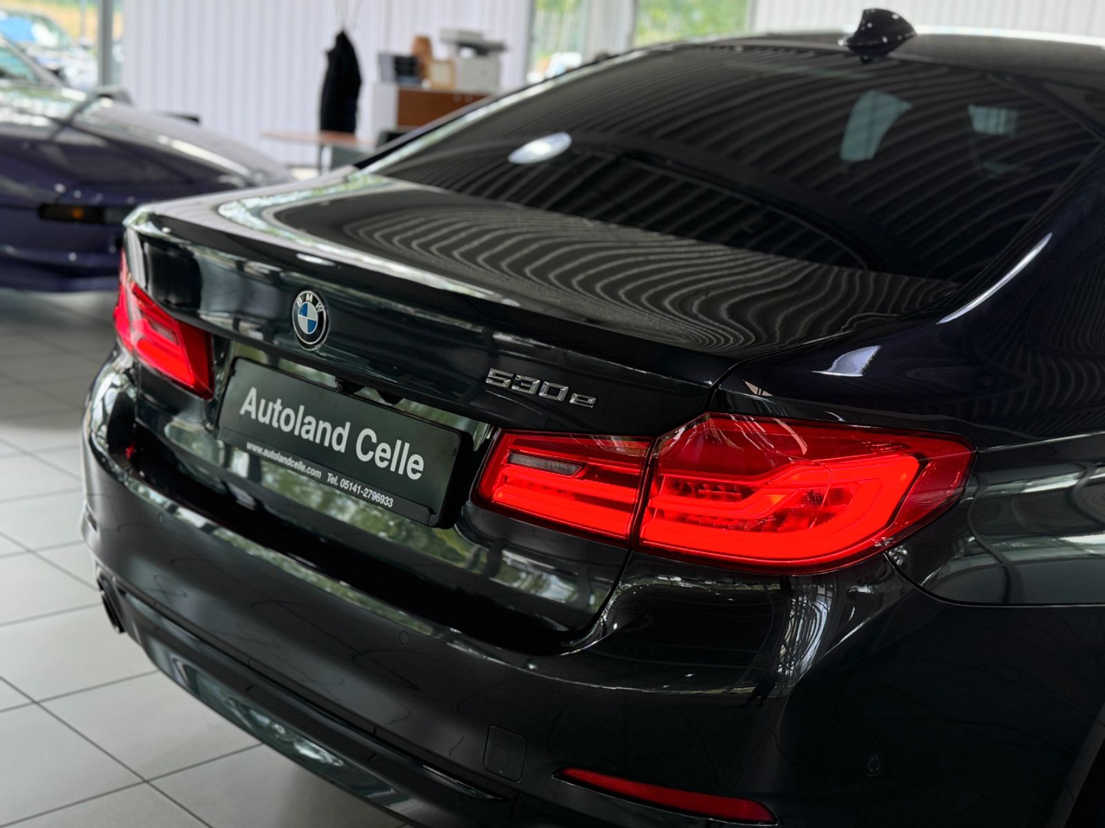 Fahrzeugabbildung BMW 530e iP Sport Line ACC Kamera SoftCose DAB HiFi