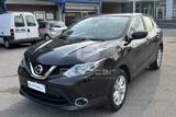 Nissan NISSAN Qashqai 1.2 DIG-T Business - Nissan Qashqai mit Benzin-Antrieb: Kombi