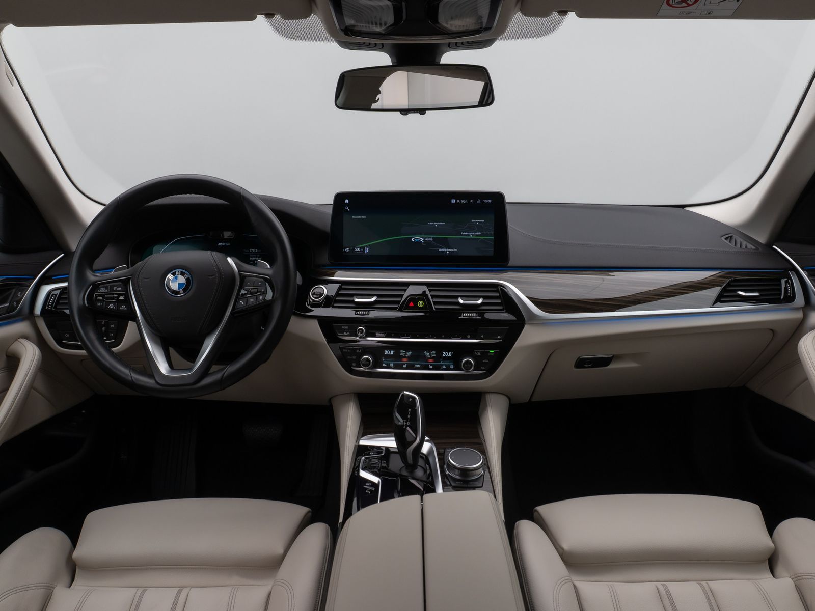 Fahrzeugabbildung BMW 530e Luxury Line Laser Kamera HUD DAB HiFi Sport