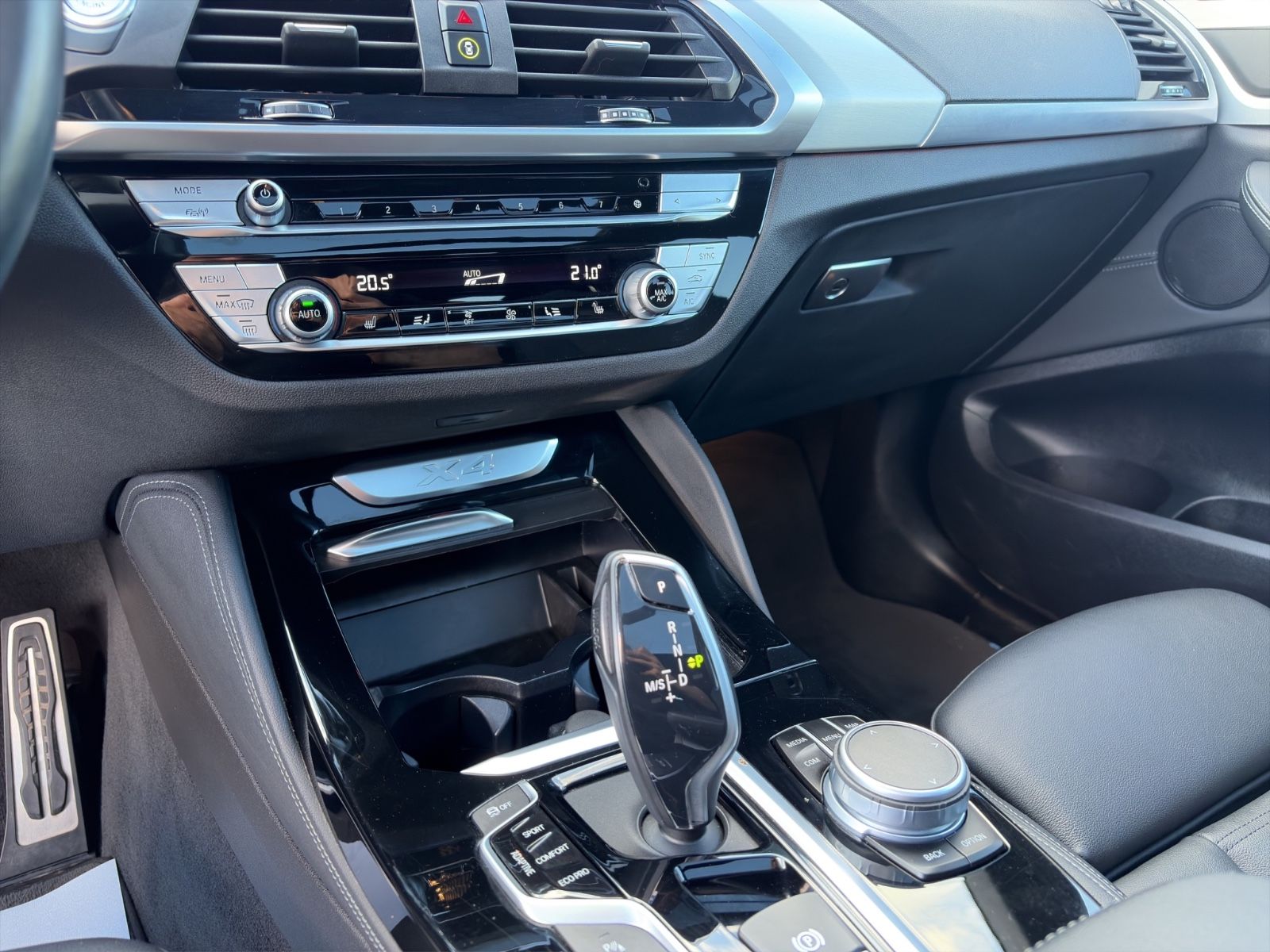 BMW X4 xDrive 30 d M Sport X AHK LED ACC PANO HUD foto 25