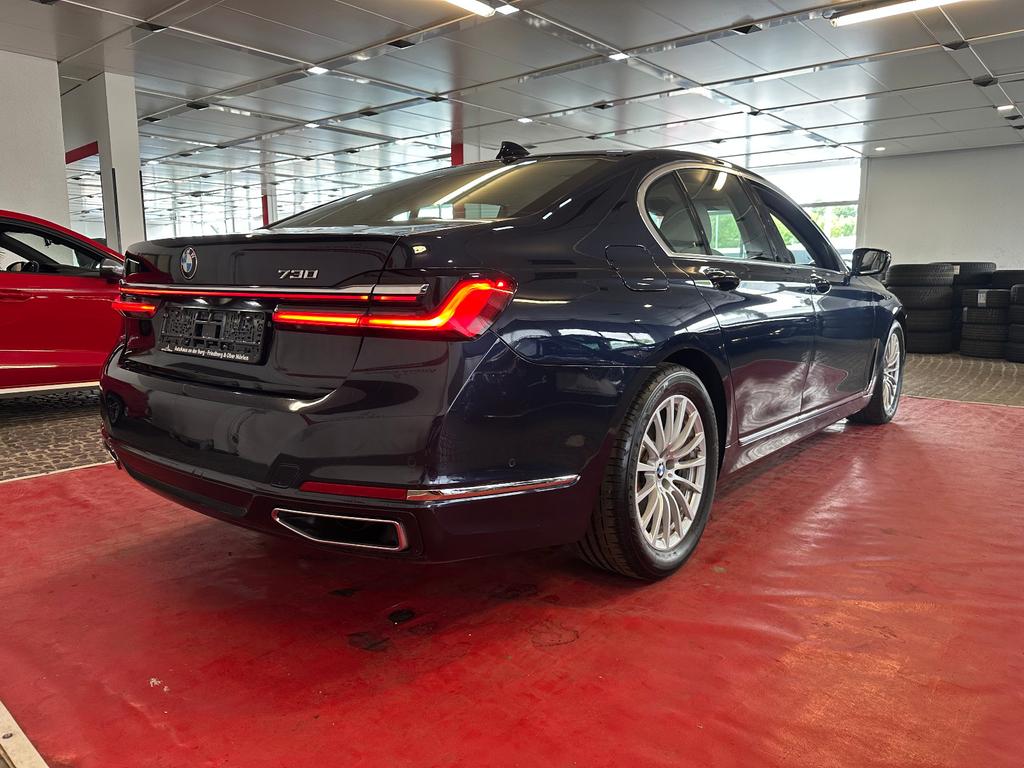 BMW 730
