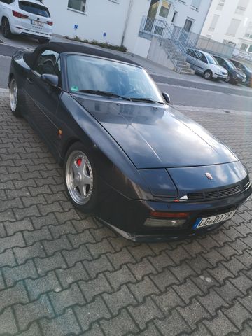 Porsche 944 Turbo  Cabrio