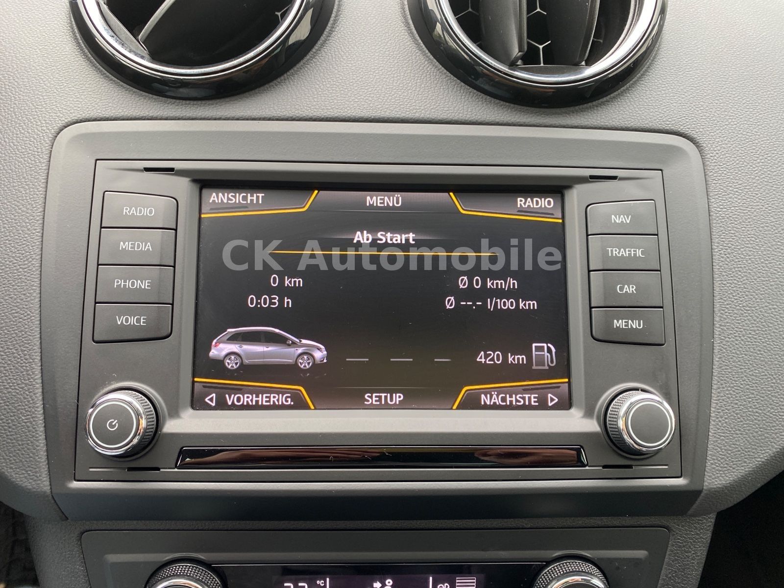 Fahrzeugabbildung SEAT Ibiza ST 1.0 TSI Style DSG/Navi/Bi-Xenon/PDC