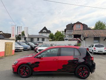Volkswagen Golf - 9