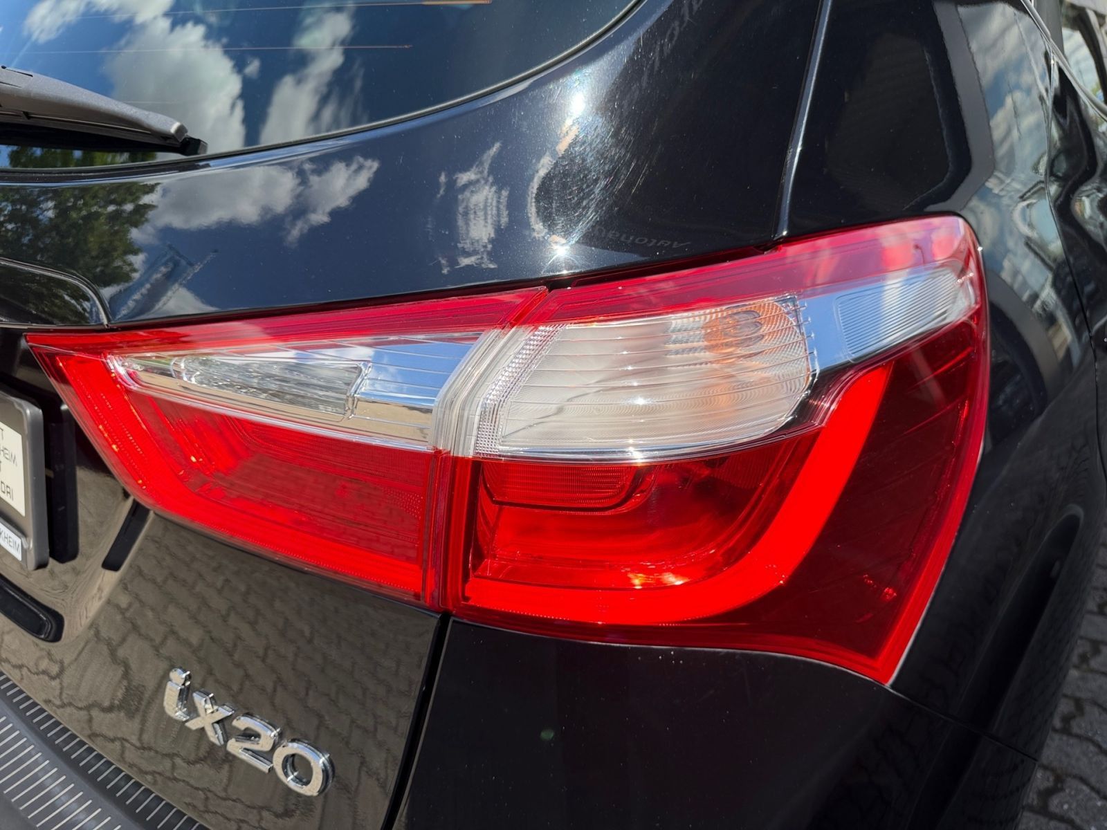Fahrzeugabbildung Hyundai ix20 1.6 Automatik Space Plus Navi