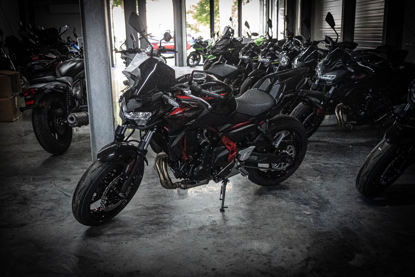 Fahrzeugabbildung Kawasaki Z650 Model 2025  4 Jahre Garantie