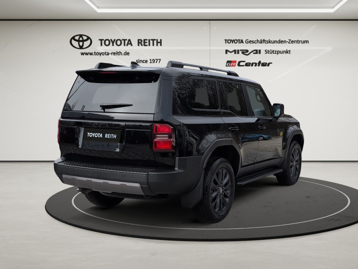 Toyota Land Cruiser 2.8 D-4D 151 kW AWD Lounge - 7 Sitz foto 5
