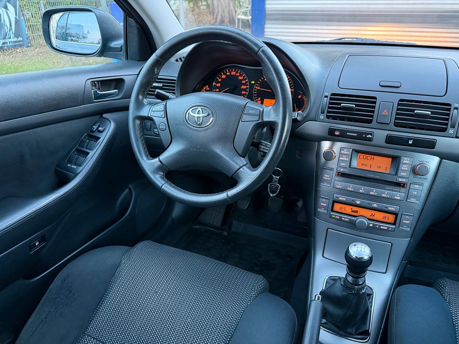 Toyota Avensis 2006 — photo 14