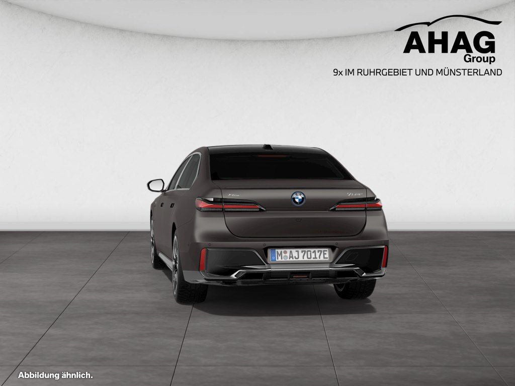 BMW 750 - Bild 7