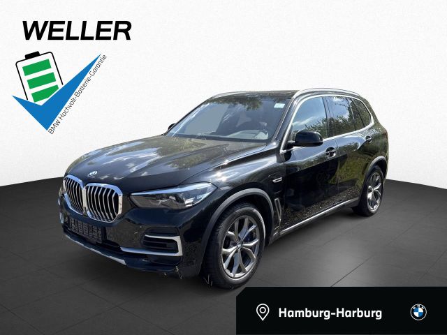 BMW X5 xDr 45e X Line Luftfed,SkyL,KomSi,20",Leder