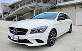 Mercedes-Benz CLA CLA 220 CDI S.W. Automatic Spo - gebrauchte Mercedes-Benz CLA 220 aus dem Jahr 2015