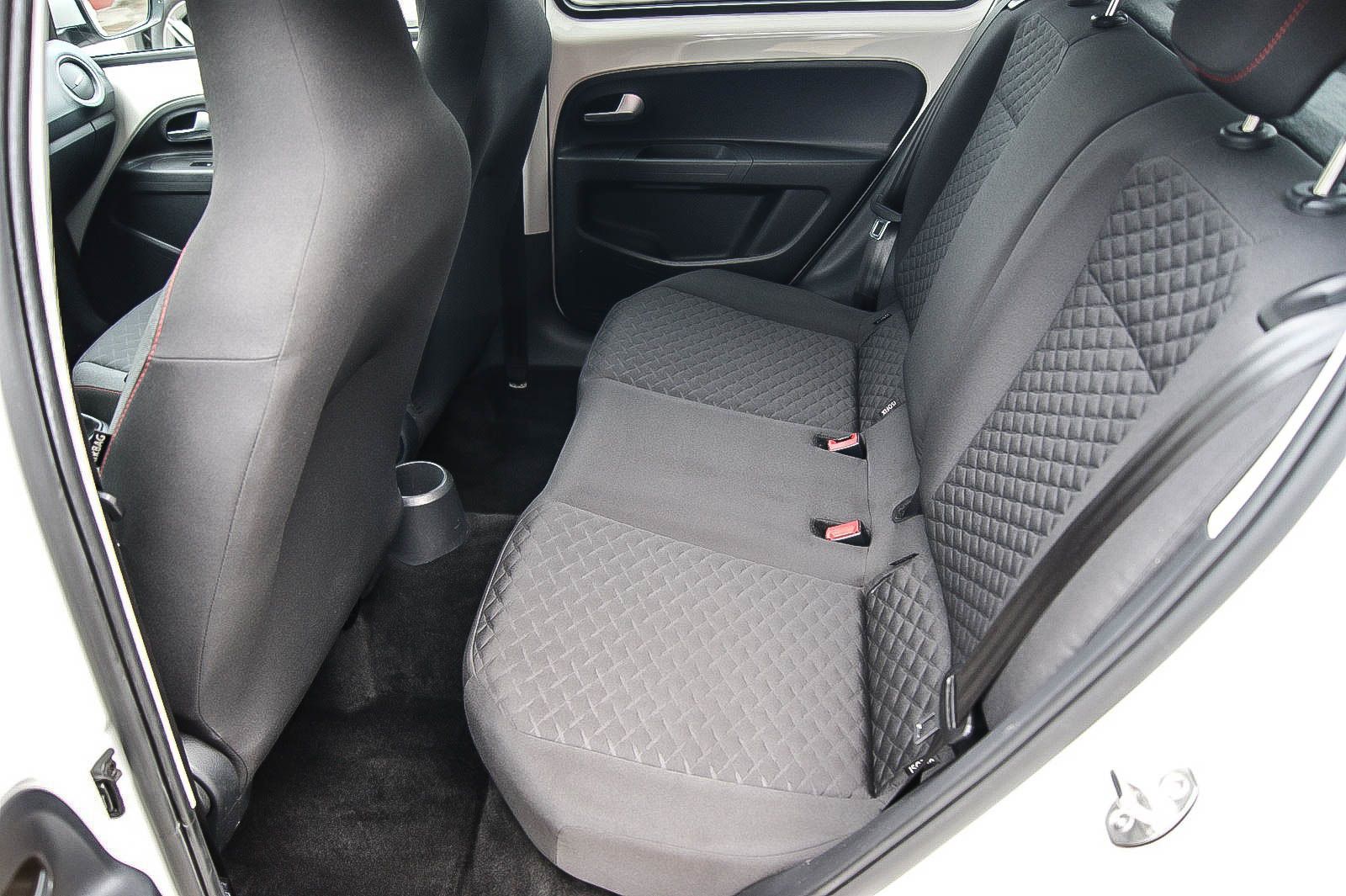 Fahrzeugabbildung Volkswagen up! 1.0 JOIN KLIMA SITZHEIZUNG BLUETOOTH 5-TÜRIG