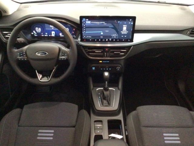 Fahrzeugabbildung Ford Focus Active X 1.0 EcoBoost FAHRERASSISTENZPAKET