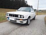 BMW 324 td mit Vollausstattung ohne Schiebedach - BMW 324 mit Diesel-Antrieb