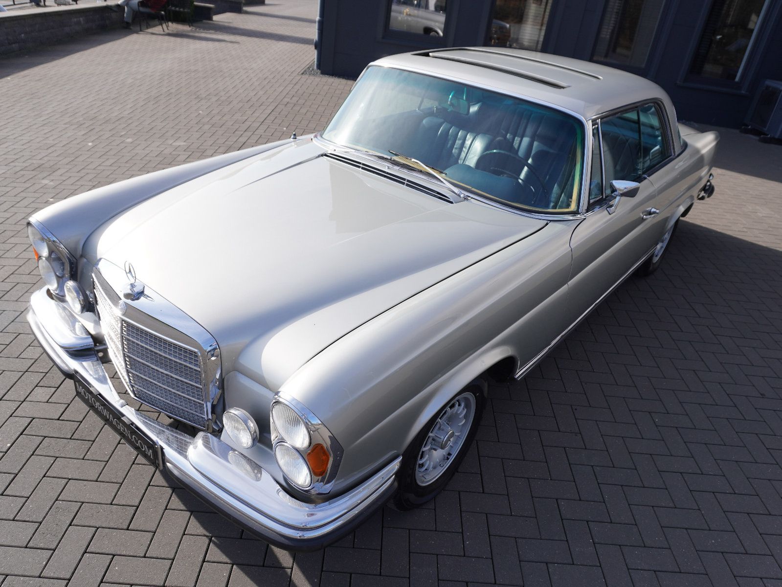 Fahrzeugabbildung Mercedes-Benz 280 SE 3,5 Coupe  W 111