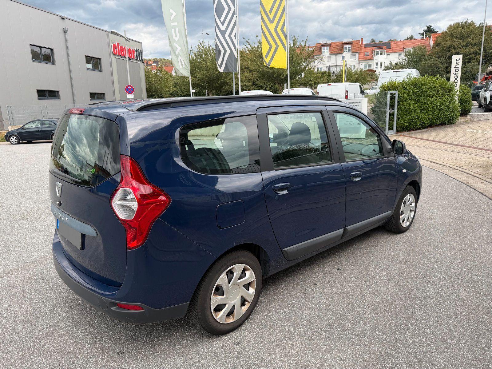 Dacia Lodgy 2014 — interior