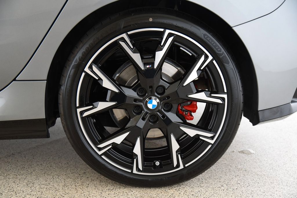 BMW 123
