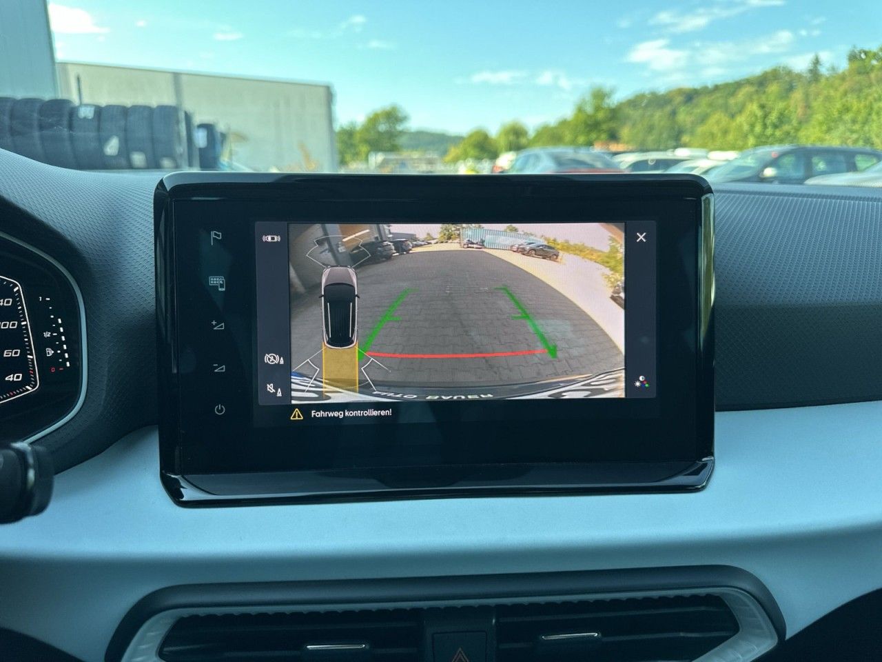 Fahrzeugabbildung SEAT Arona Style 1.0 TSI 110 PS 6-Gang VFW