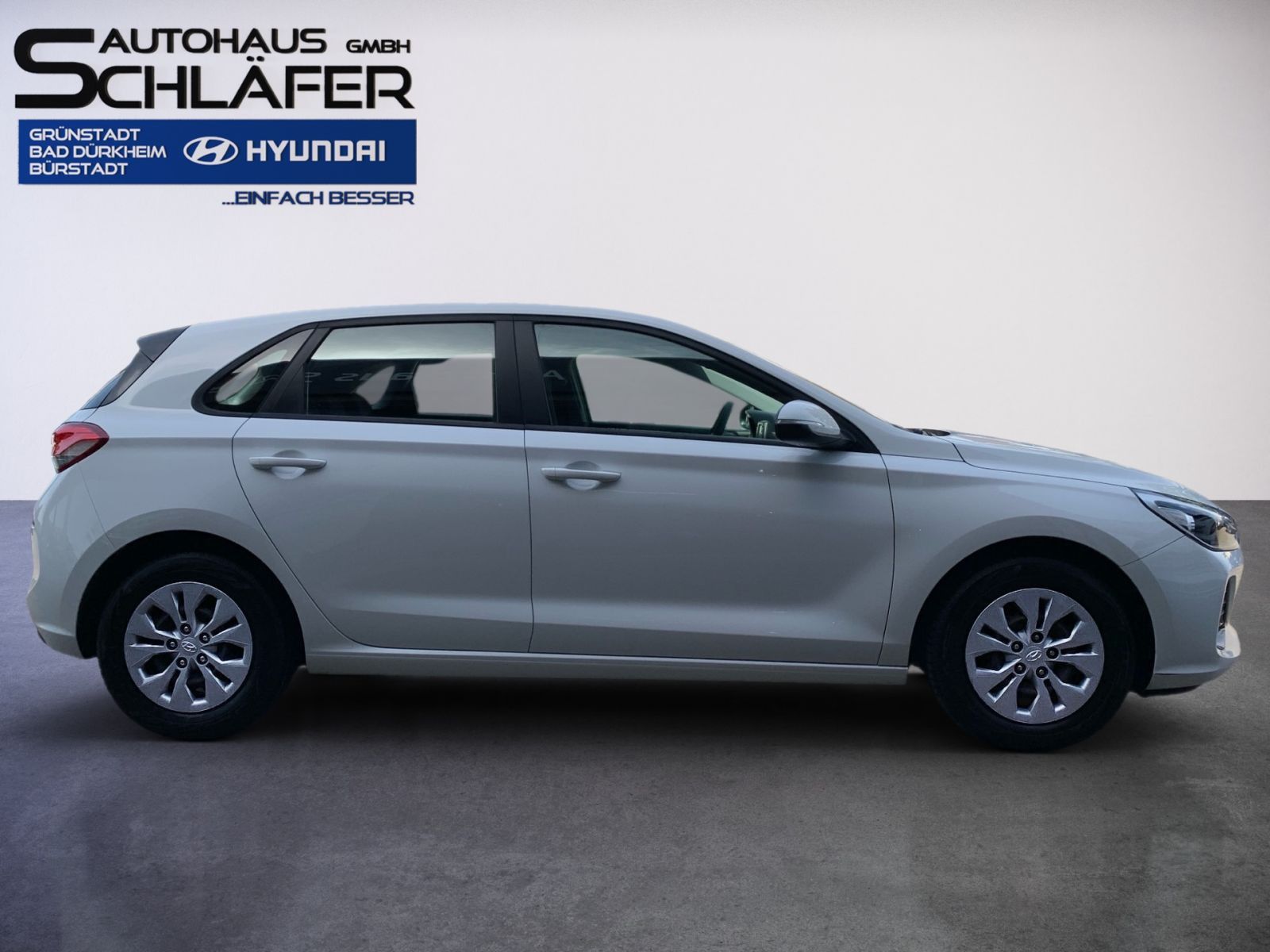 Fahrzeugabbildung Hyundai i30 1.4 Select 1 Hd 8xbereift