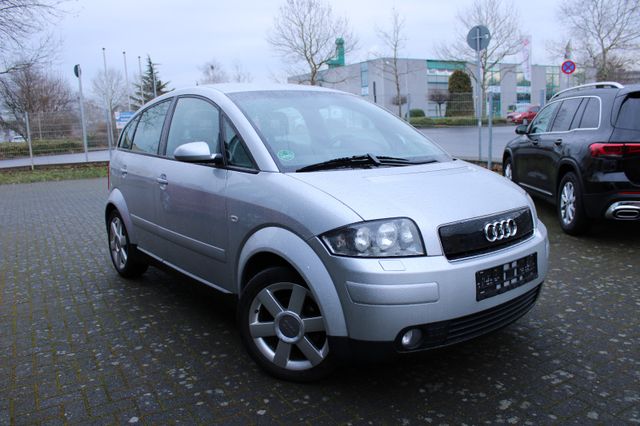 Audi A2 1.4 5-TÜREN 75PS COMFORT SITZHEIZUNG ALU-16"