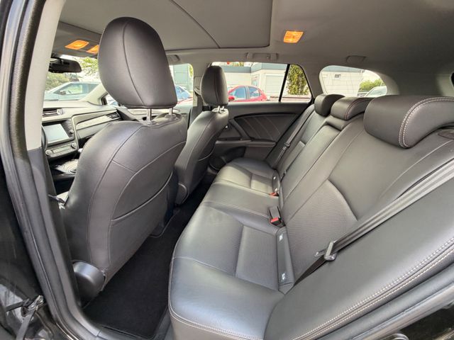 Toyota Avensis Touring Sports Executive