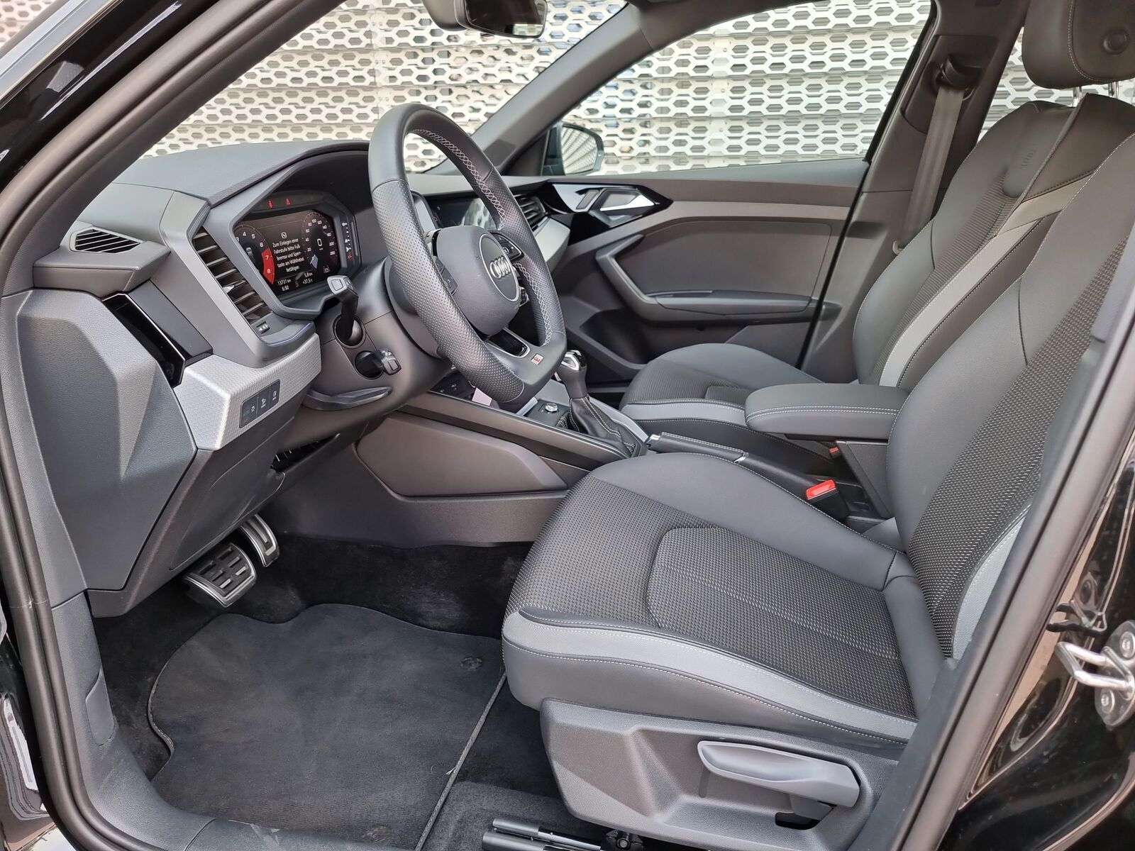 Fahrzeugabbildung Audi A1 citycarver 30 TFSI S line LED KAMERA