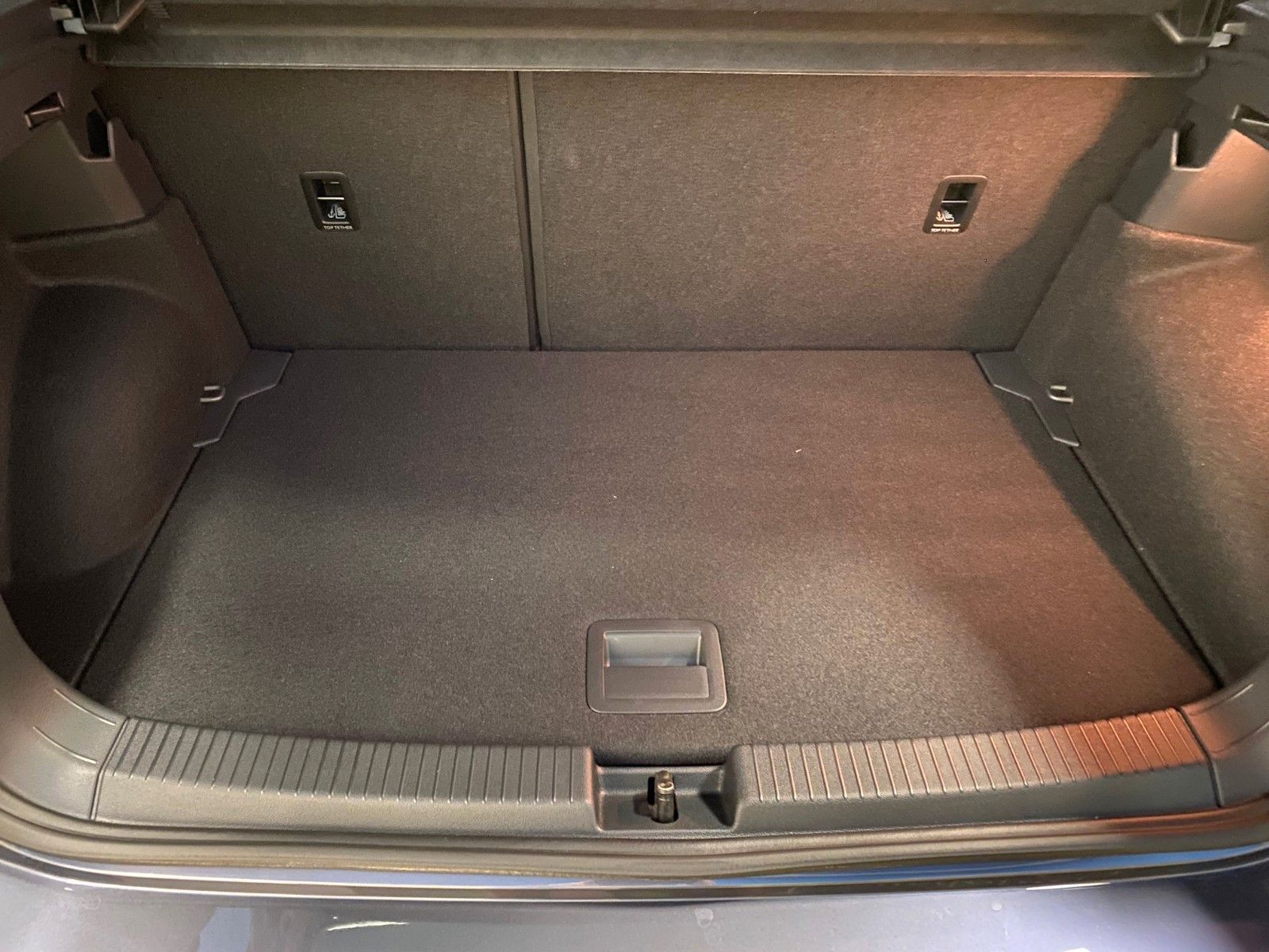 Fahrzeugabbildung Volkswagen T-Cross 1.0 TSI DSG Life mit MATRIX LED+KAMERA+