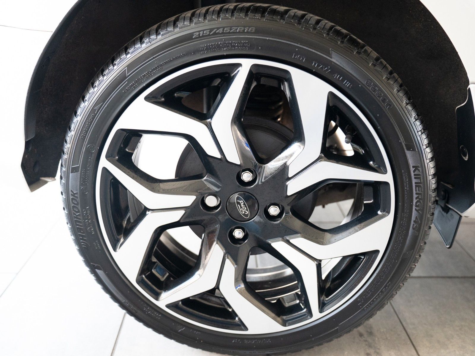 Fahrzeugabbildung Ford EcoSport ST-Line Automatik, Winter-Paket
