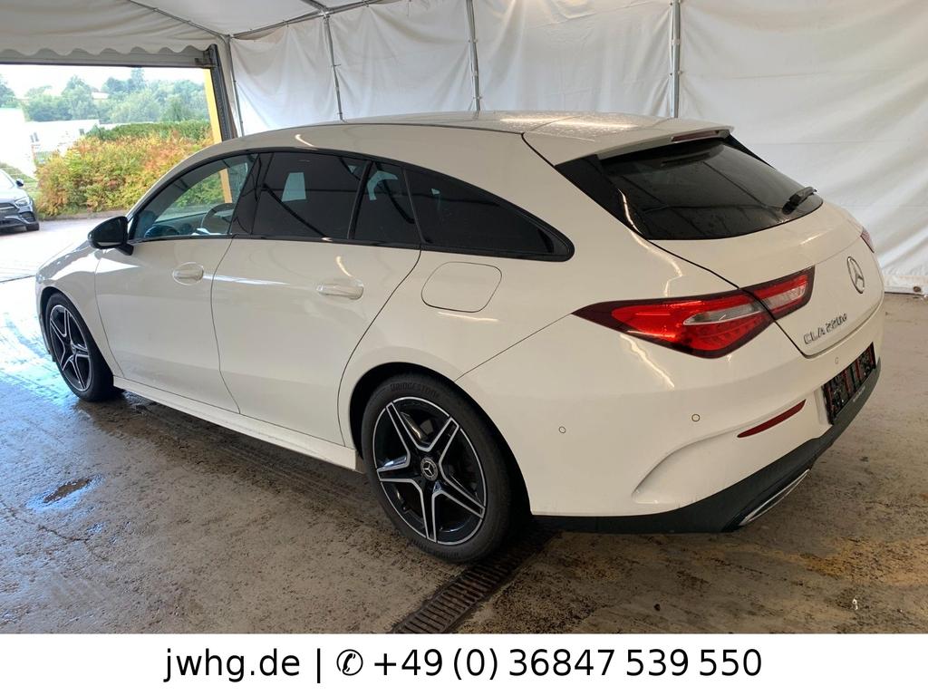 Mercedes-Benz CLA 220 Shooting Brake