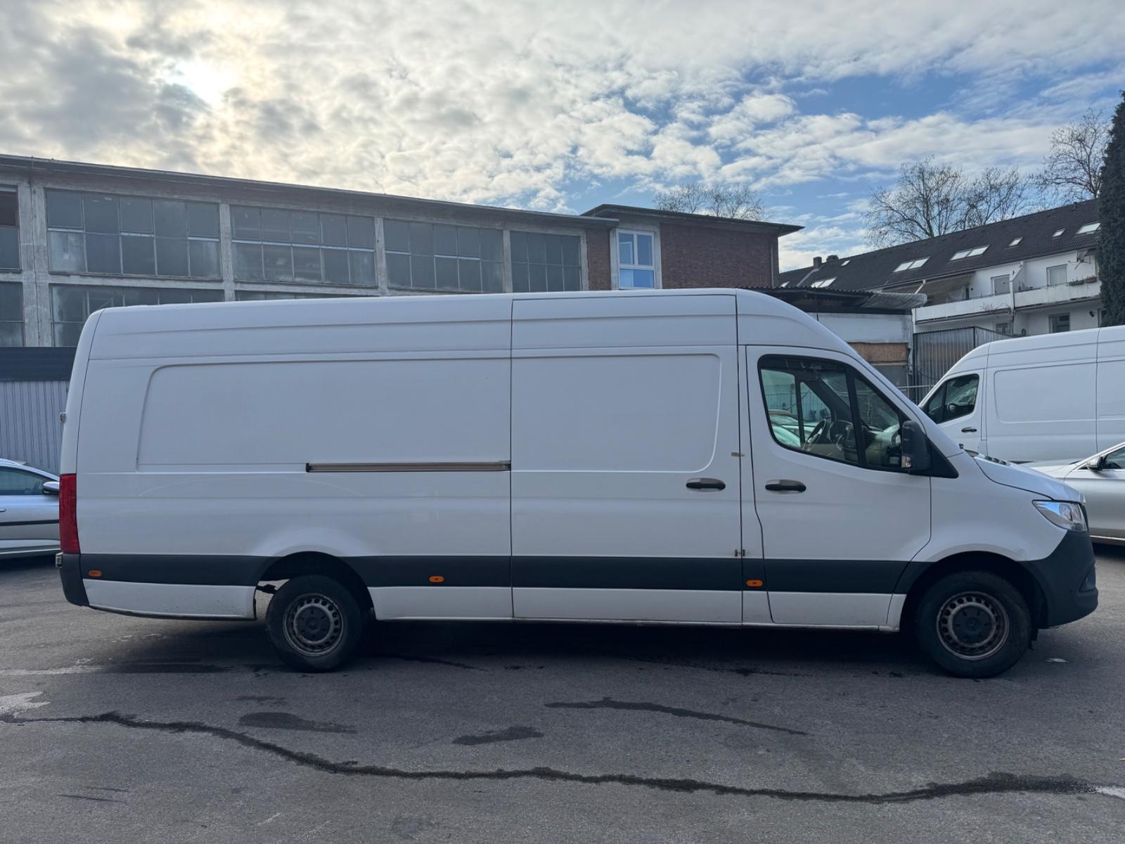 Mercedes-Benz Sprinter 317/319 CDI XXL Maxi extra lang 7367 mm