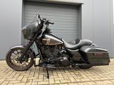 Harley-Davidson FLHXSE CVO Street Glide Special 117 ABS 5HD GTS - Motorräder in Hannover