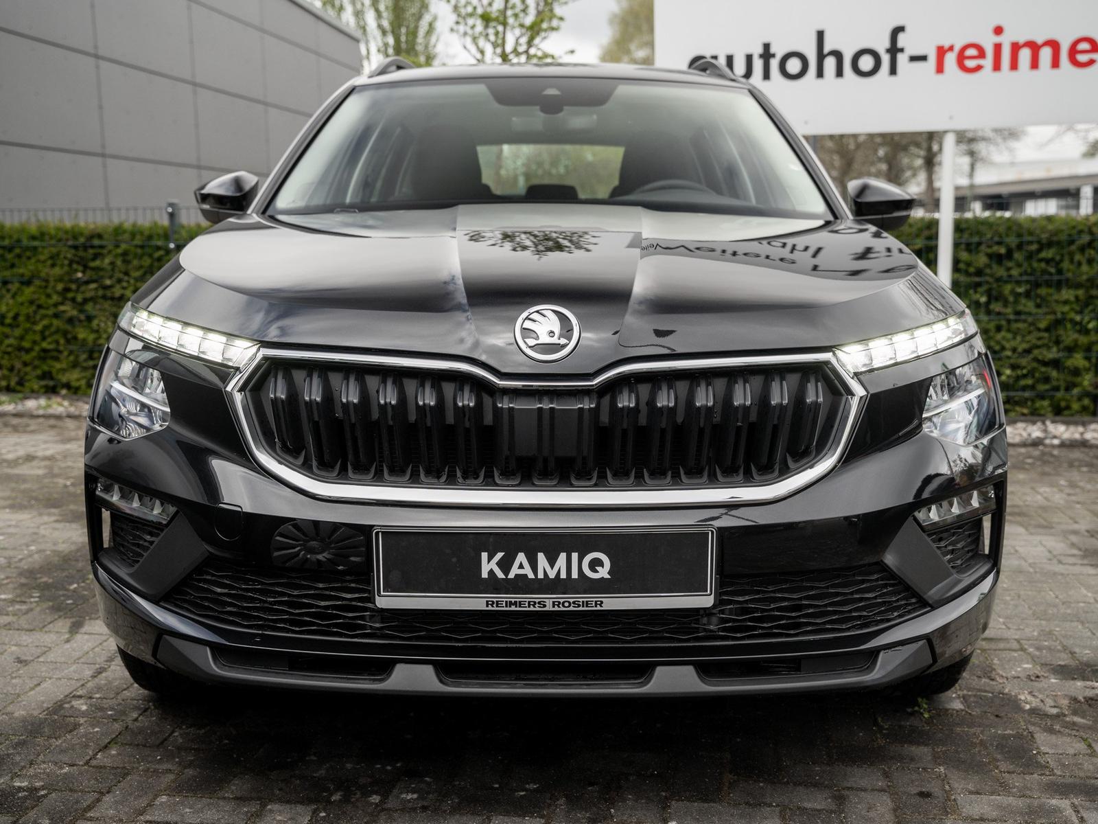 Skoda Kamiq Essence 1.0 TSI Virtual LED PDC SHZ SpurH