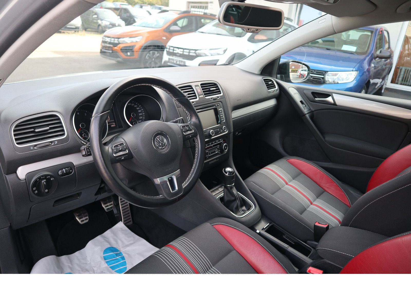 Fahrzeugabbildung Volkswagen Golf Match BlueMotion 1hd Navi Scheckheftgepfleg