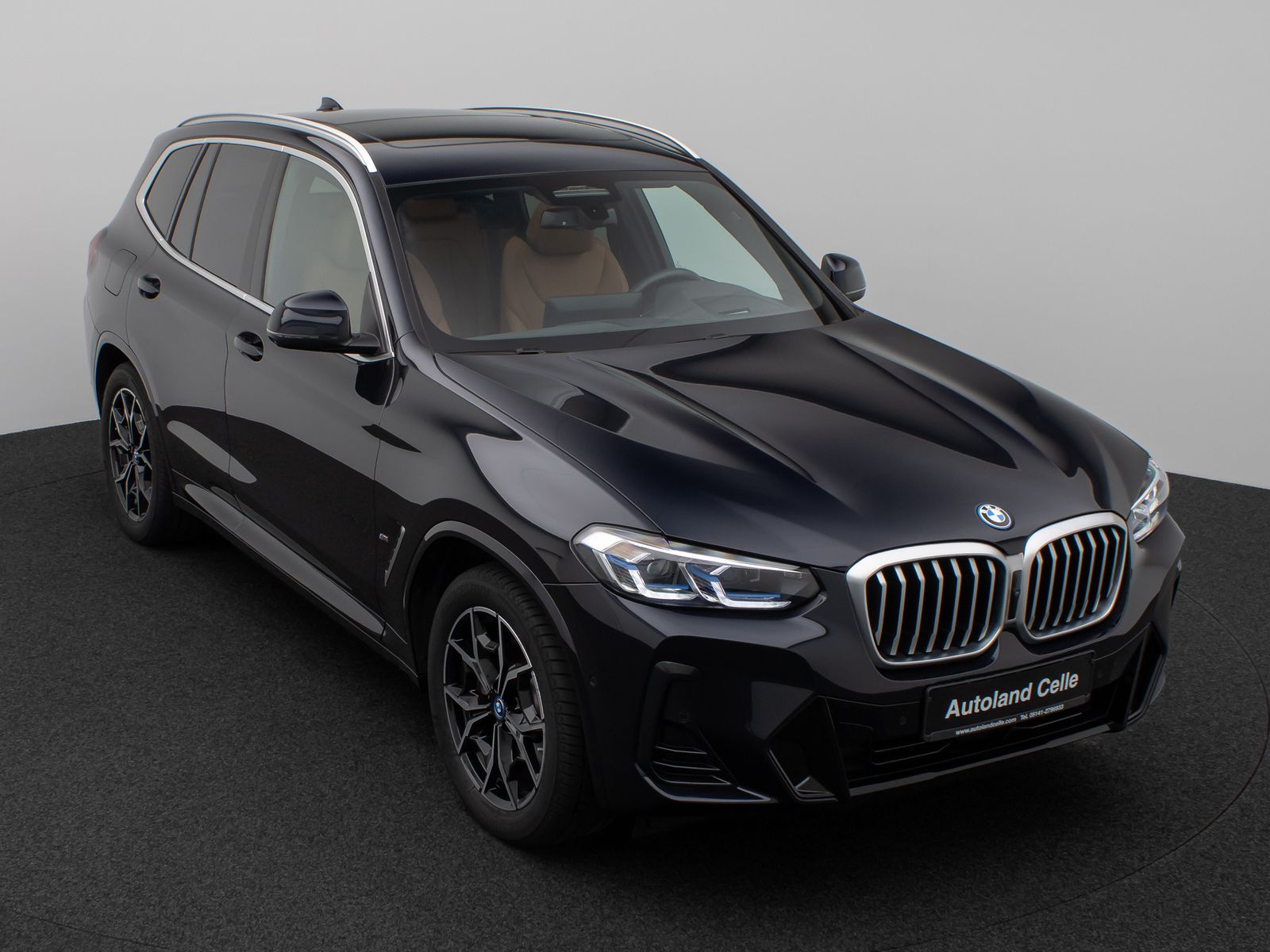 Fahrzeugabbildung BMW X3 xD30e M Sport 360°Laser Panorama HUD DAB HiFi