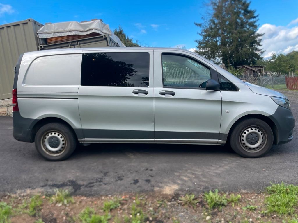 Image of Mercedes-Benz Vito