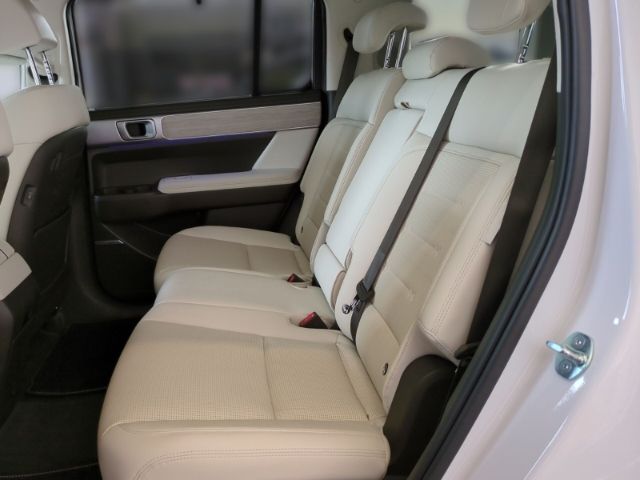 Fahrzeugabbildung Hyundai SANTA FE PHEV 5-Sitzer (MY25) 1.6 T-GDI (253 PS)