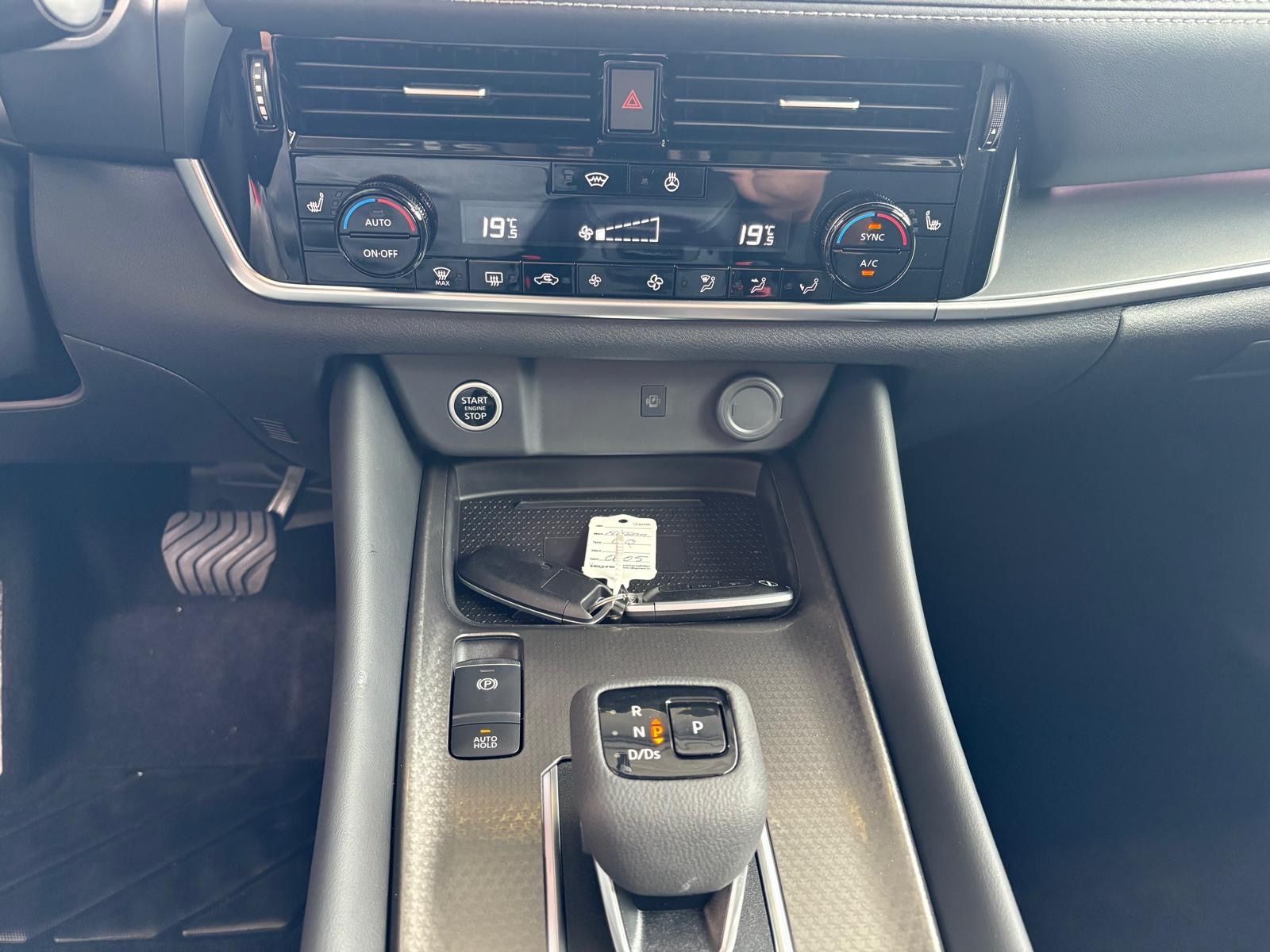 Fahrzeugabbildung Nissan Qashqai 1.3 DIG-T  158PS Xtronic N-Connecta