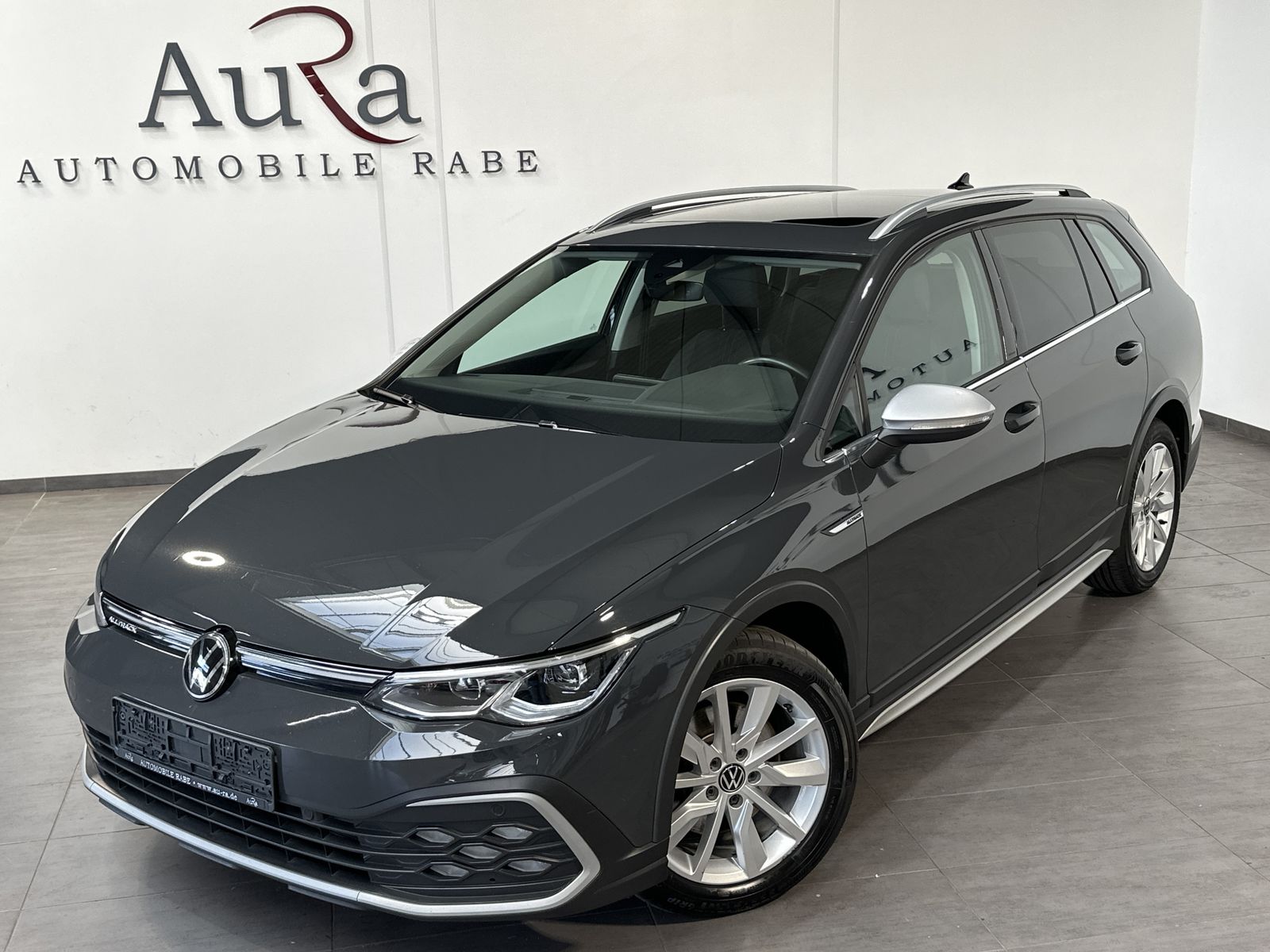 Fahrzeugabbildung Volkswagen Golf Alltrack 4Motion NAV+LED+PANO+ACC+17ZO+SHZ