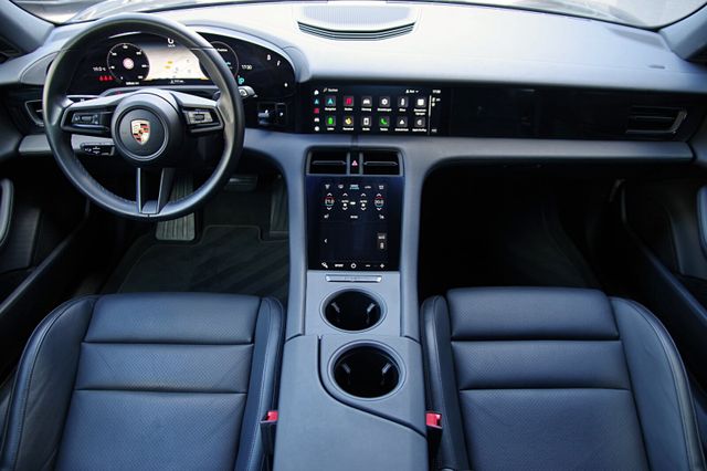 Porsche Taycan*Unfallfrei,14-Wege,Sitzheizung,PDLS+,360°