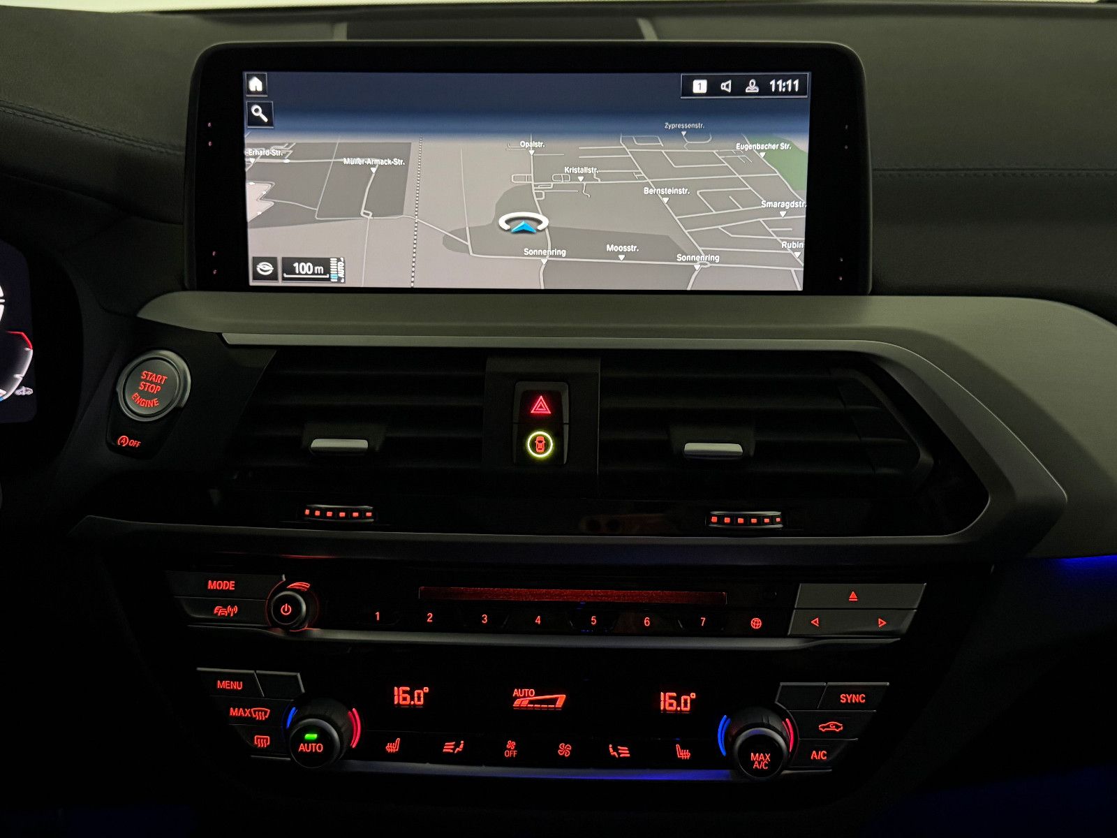 Fahrzeugabbildung BMW X3 M40 d/LED/HuD/H&K/AHK/PANO/STHZ/MEMORY/DE FZG