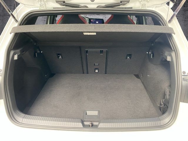 Volkswagen Golf - Bild 17