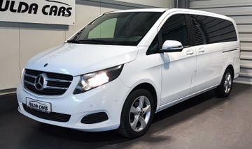 Mercedes V 220 - 1