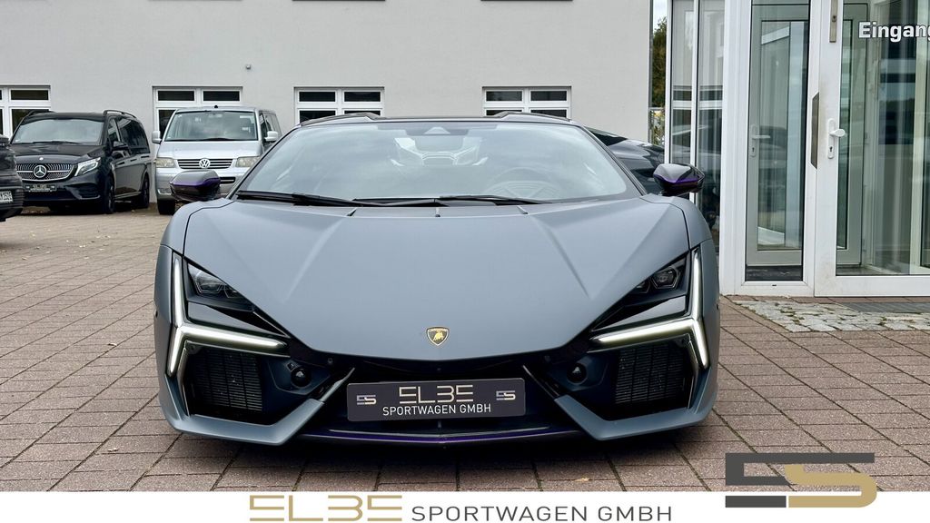 LAMBORGHINI Revuelto 2026