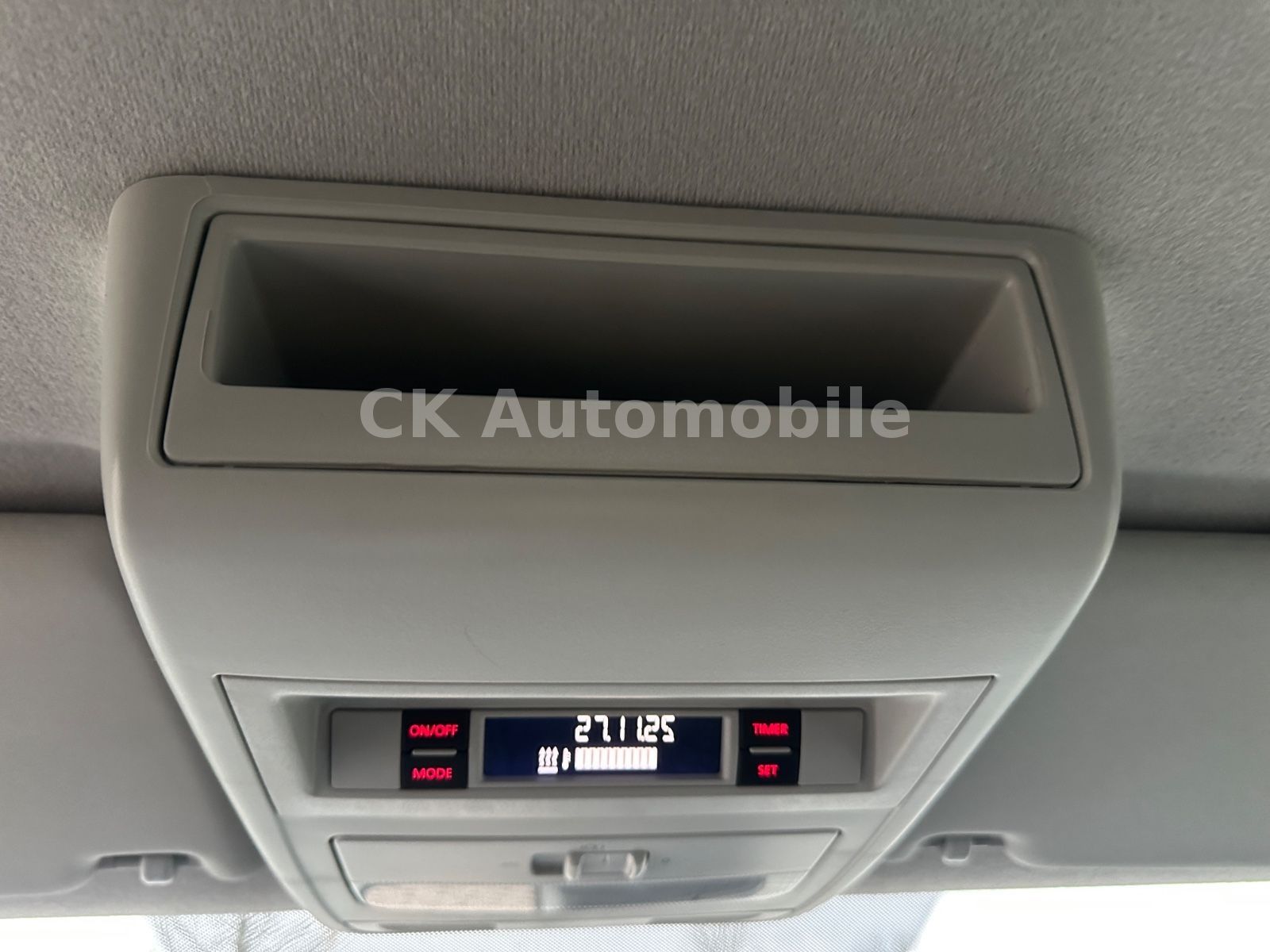 Fahrzeugabbildung Volkswagen T6 Transporter Kasten lang 2.0TDI/Klima/AHK 2.5T