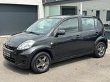 Daihatsu Sirion 1.3 GANZJAHRESREIFEN NEU/KLIMA/SERVO/ - Daihatsu: 1.3