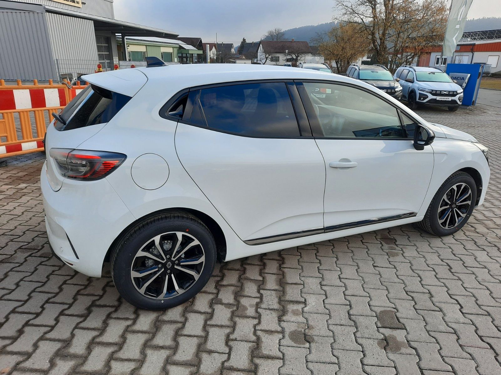 Renault Clio - Bild 4