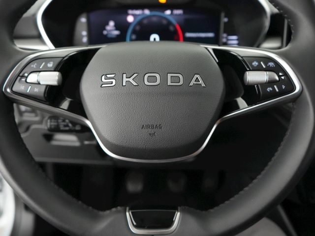 Fabia SELECTION TSI+NAVI+SITZ-/LENKRADHEIZUNG+KE