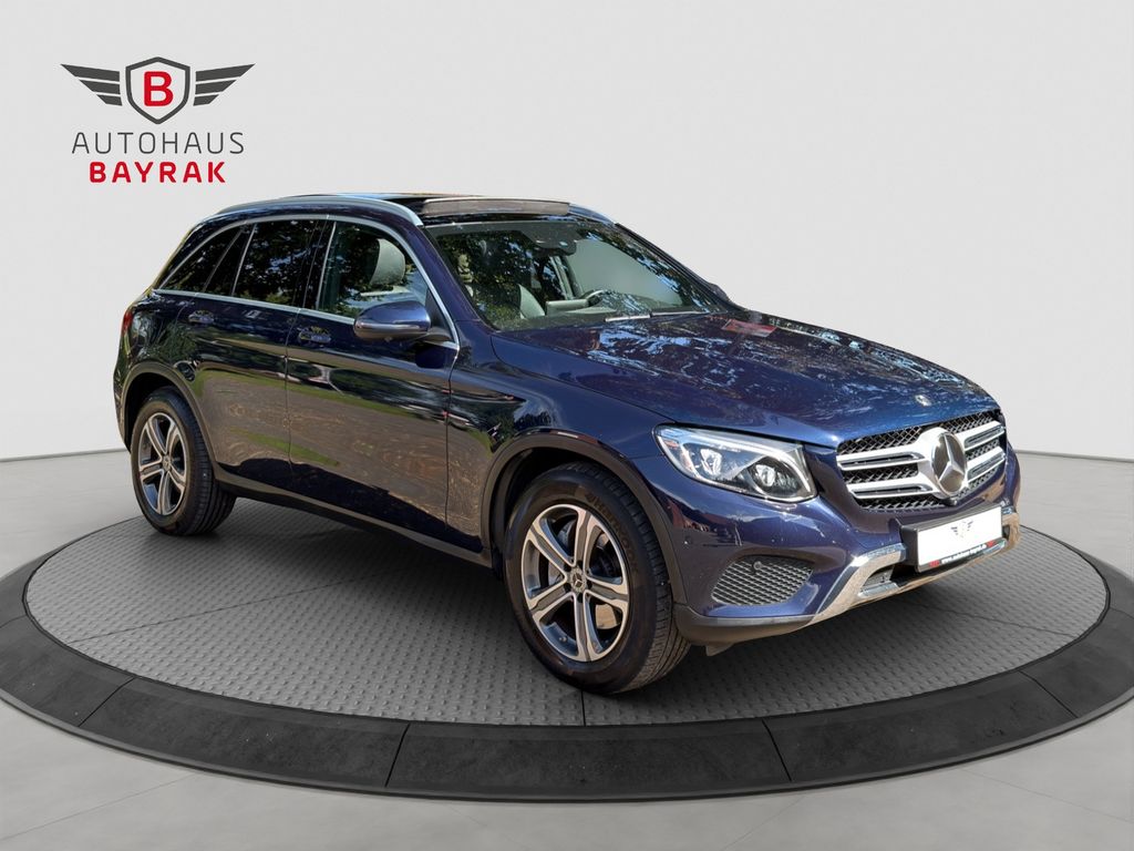 Image of Mercedes-Benz GLC 300