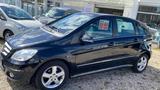 Mercedes-Benz B 180 Rentnerfz.,Schekheft,2.Hand - gebrauchte Mercedes-Benz B-Klasse aus dem Jahr 2011